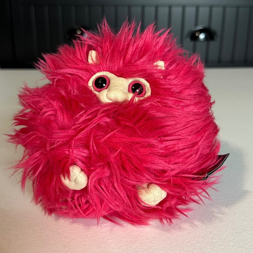 Harry Potter‎ Pink Pygmy Puff Plush Noble Collection Stuffed Animal Wizard